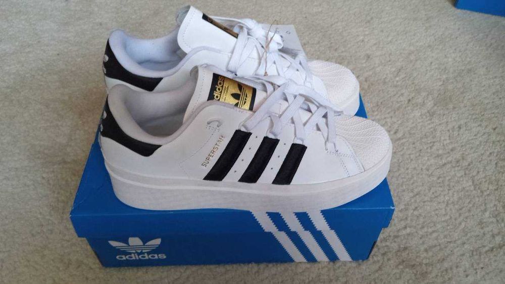 Оригинални дамски обувки ADIDAS SUPERSTAR BONEGA  размер  EU40