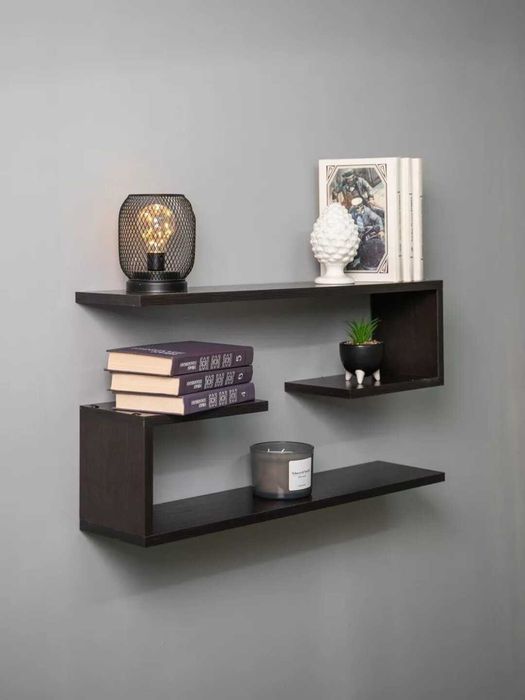 Полка Clone настенная парящая, со скрытыми креплениями в комплекте.