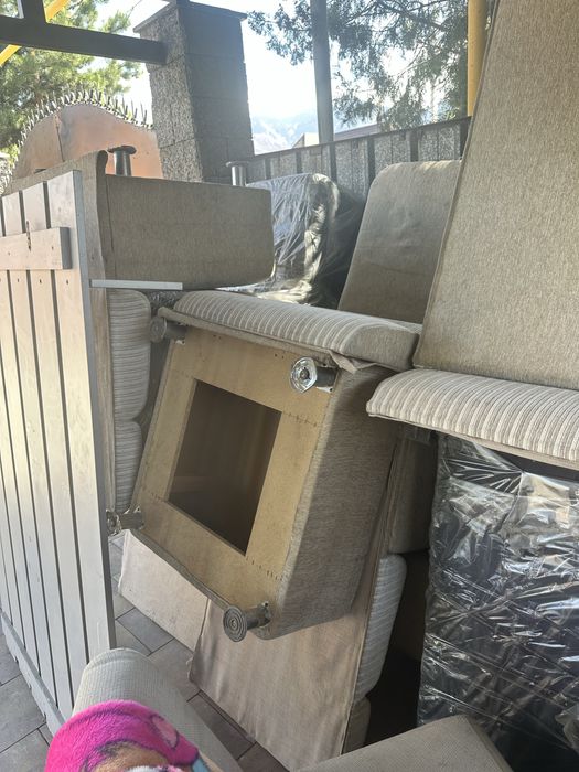 Продам диваны по 10 тыс срочно