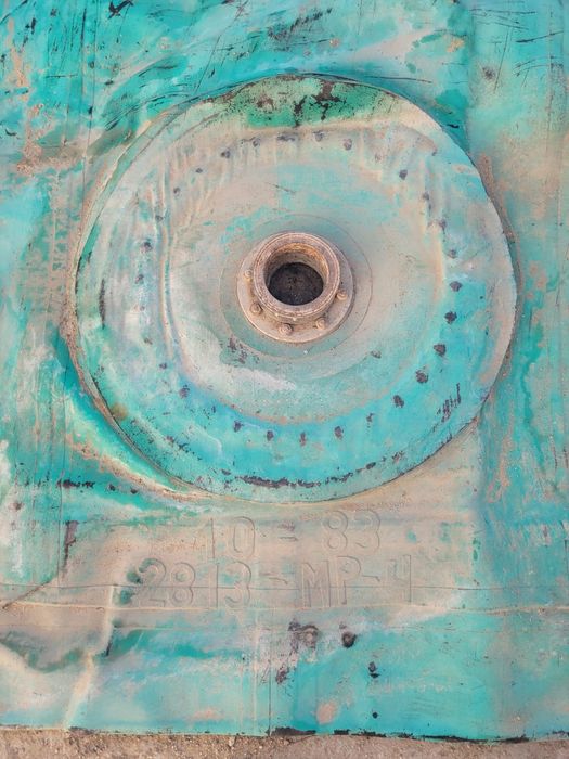 Военный емкость продается