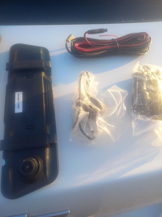 Видеорегистратор сотилади ками бор