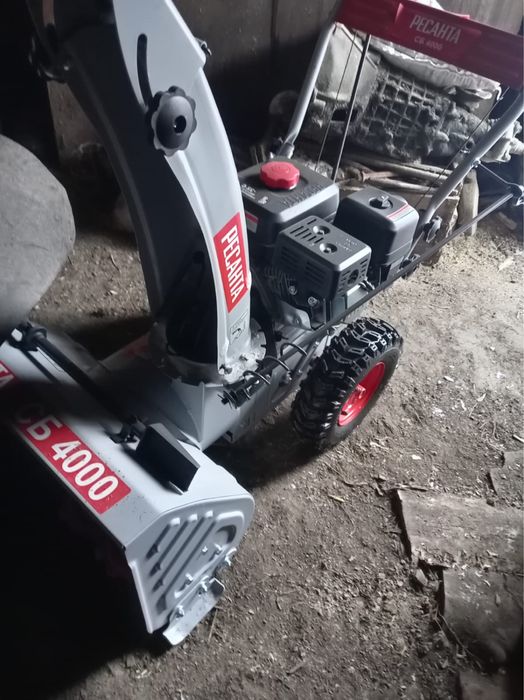 Снегоуборочная машина