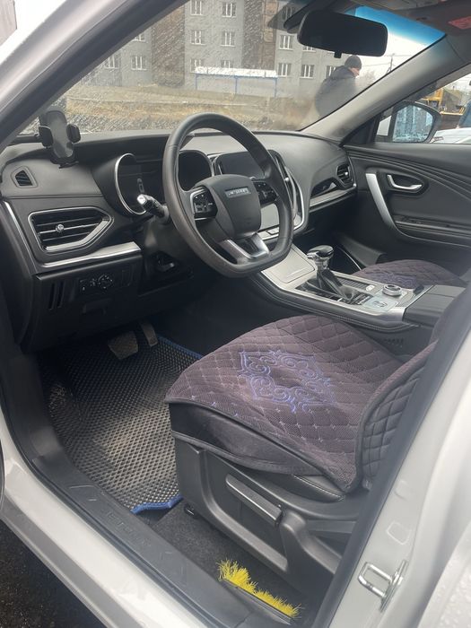 Продам Jetour X-70