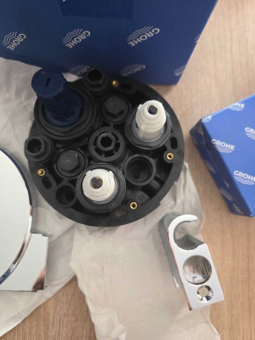Grohe 29120000 Grohtherm Smartcontrol Termostatic pentru instalare încasată 2 prize, cromat