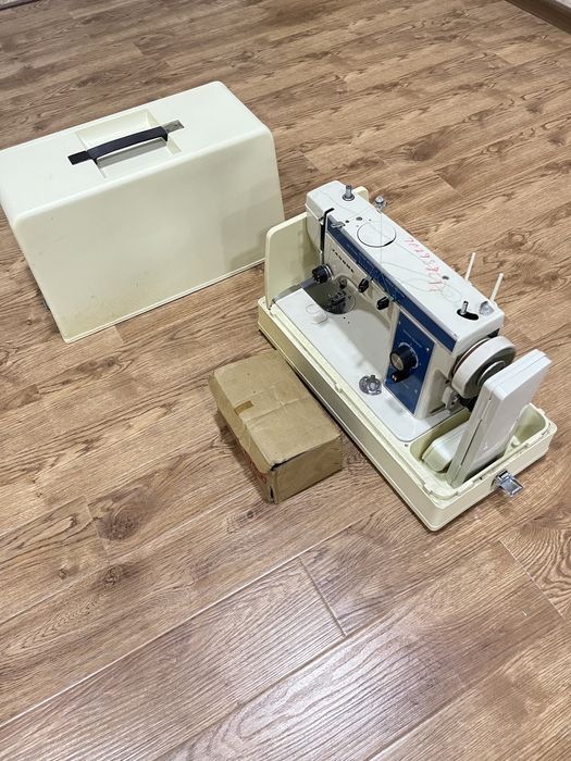Продаётся новая немецкая токавая швейная машина фирмы «Janome»