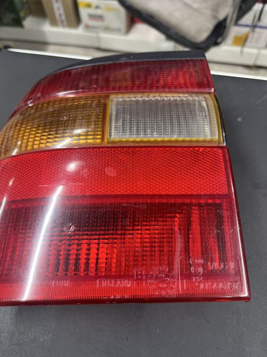 Задние фонари Opel Vectra A