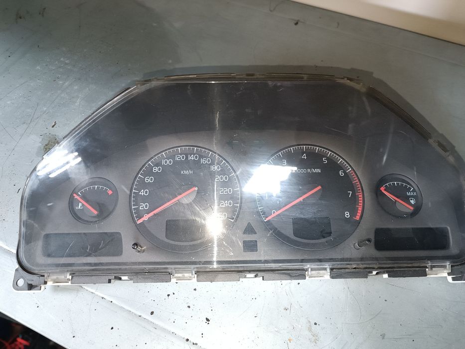 Табло за Volvo XC70 2001, 2.4T