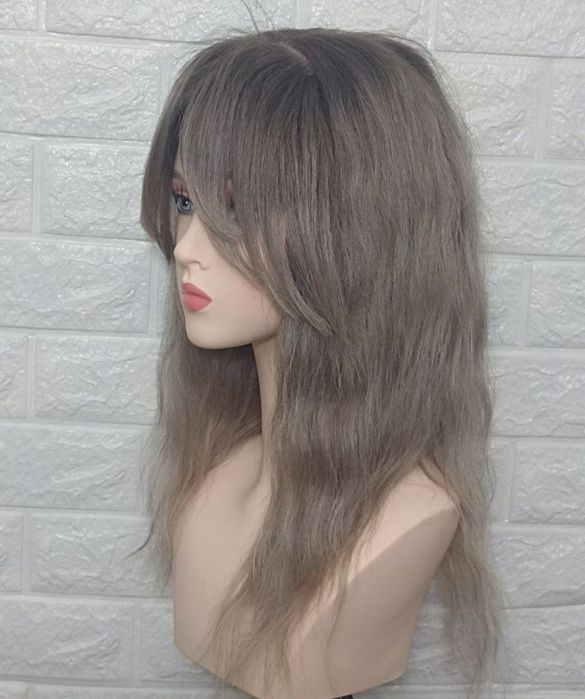 Натуралний парик