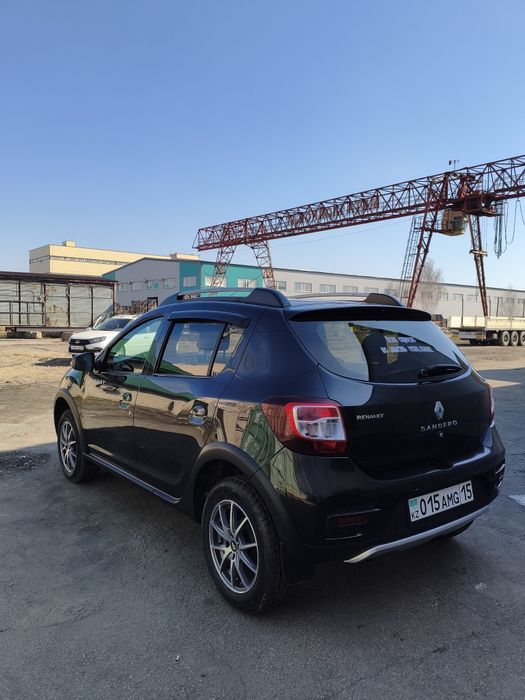 Продам авто Reno Sandero Stepwey 2