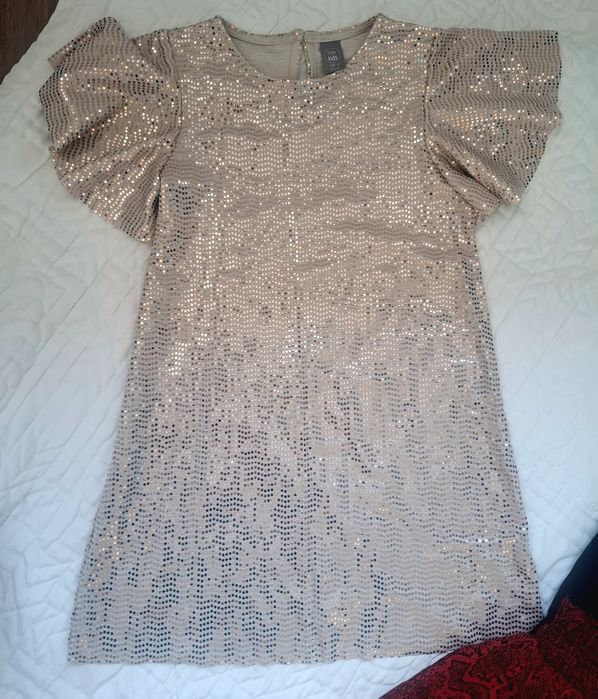 Лот дрешки за 8-9 години