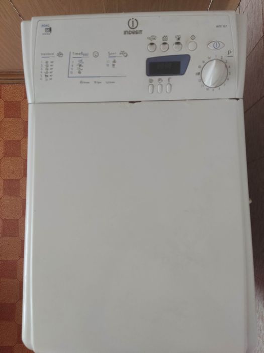 Стиральная машина INDESIT