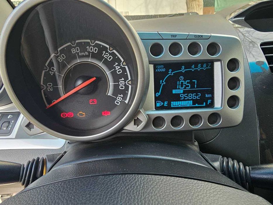 Продается спарк 2016г 1.25