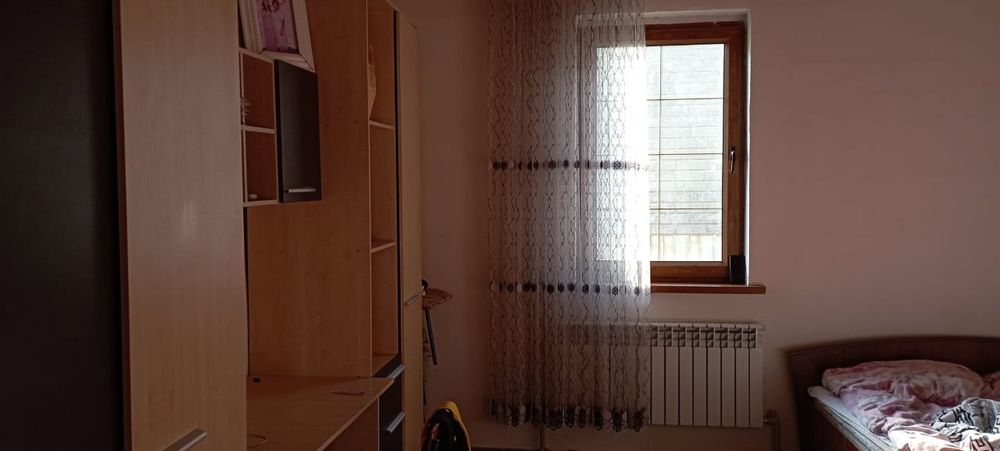 Уи сатылады поселок комсомолда