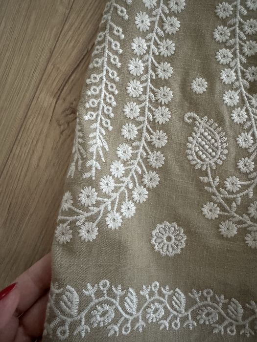 Pantaloni Zara cu broderie, XS