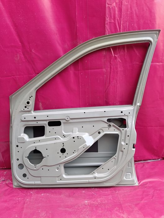 Дверь лада гранта