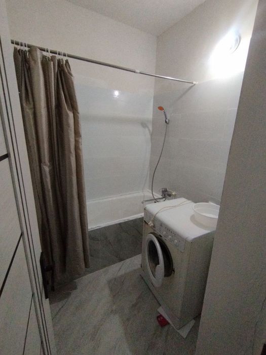 Продам квартиру сергели 8а  3/2/9 76500&