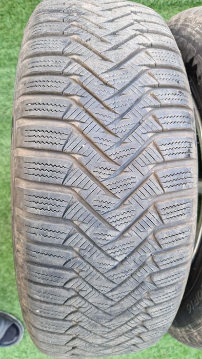 Set 4 jante aliaj+4 anvelope iarna Laufen 215/60/r16 99H