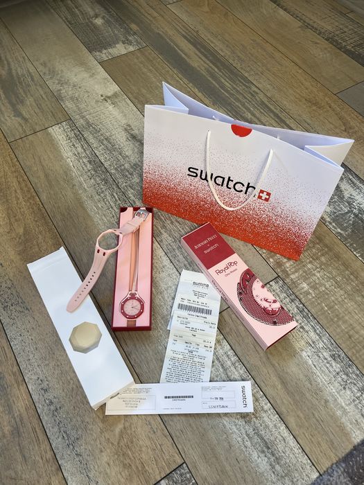 Swatch × Audemars Piguet Royal Pop – Pink edition (с кутия и документи)