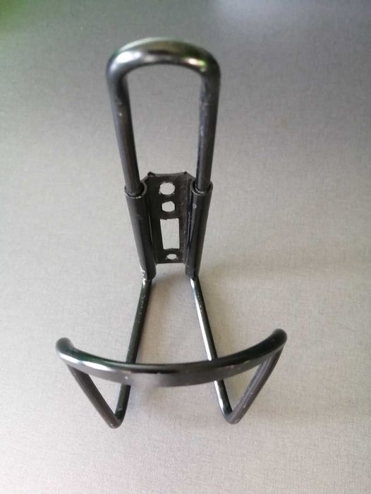 Стойка, поставка, държач за бутилка на велосипед, колело, байк