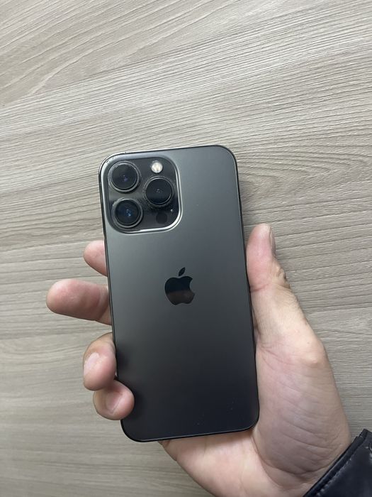 Айфон 13про память 256гб