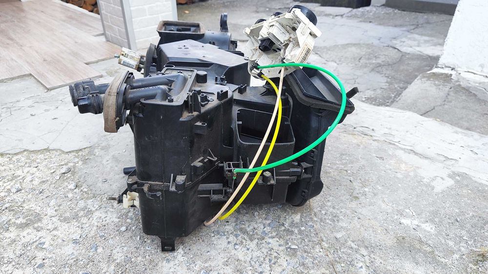 тяло за парно от голф 4 с климатик