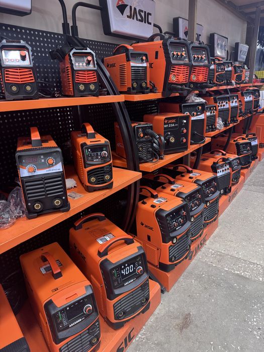 Jasic сварочный аппарат MIG 200 (N2A4)