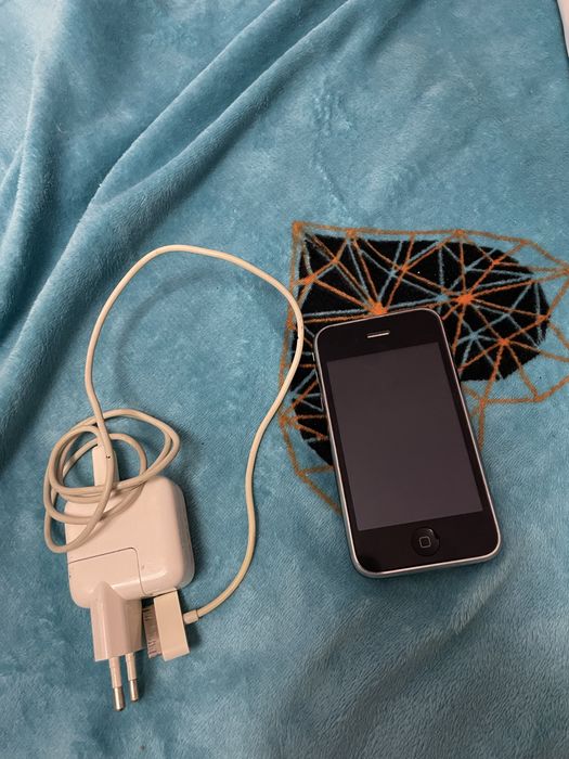 Vand Iphone 3G urgent