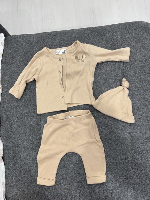 Детские вещи 0-6 месяцев