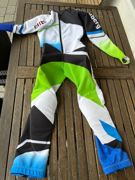 Combinezon schi Strindberg