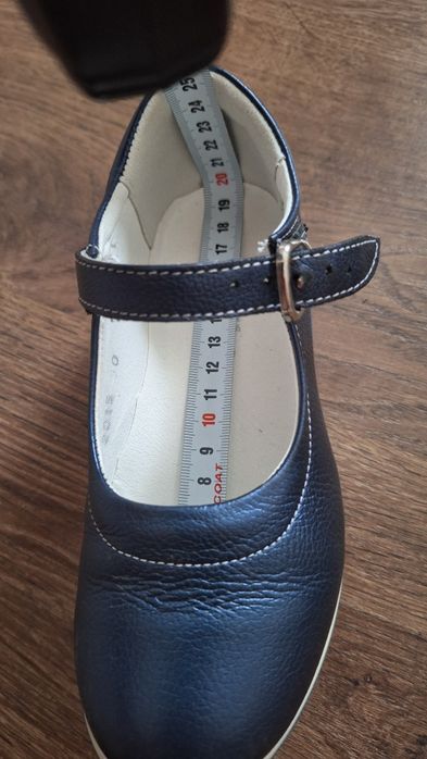 Pantofi / Sandale piele bleumarin fetite marimea 30