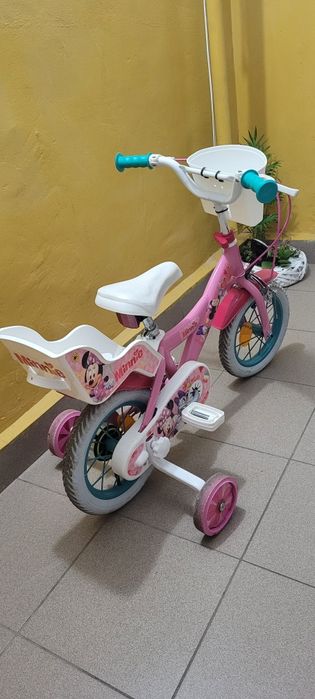 Vând bicicleta minnie pentru copiii!