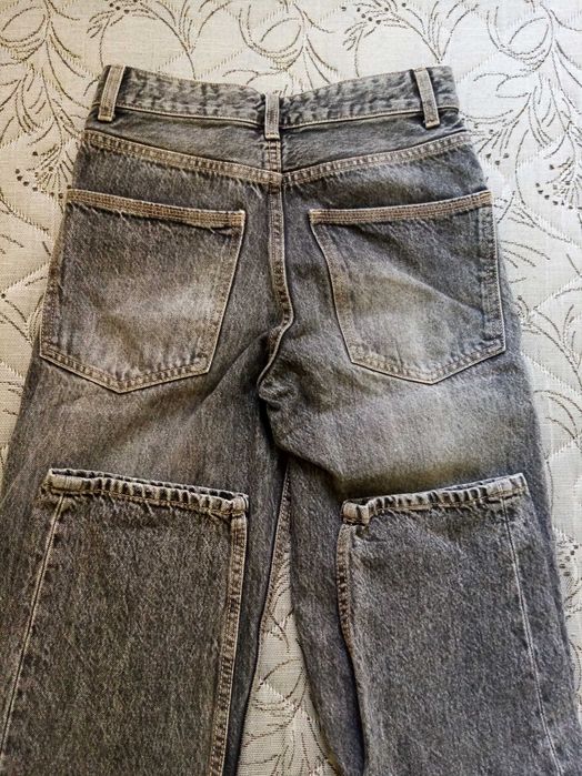 Дънки Bershka EUR 32