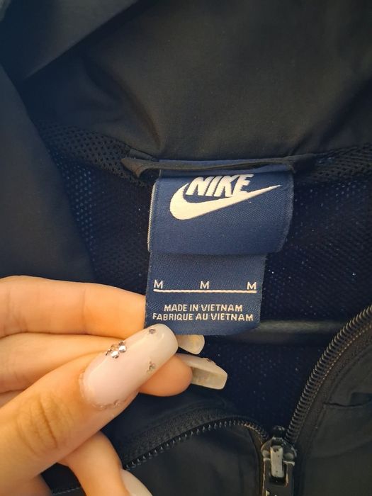 Мъжко тънко яке NIKE