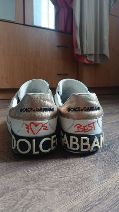 Dolce & Gabbana 42