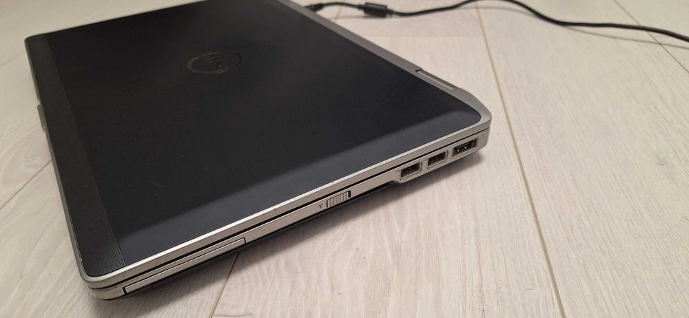 Laptop Dell Latitude E6420  i5  4GB RAM  SSD 64GB HDMI Windows 10