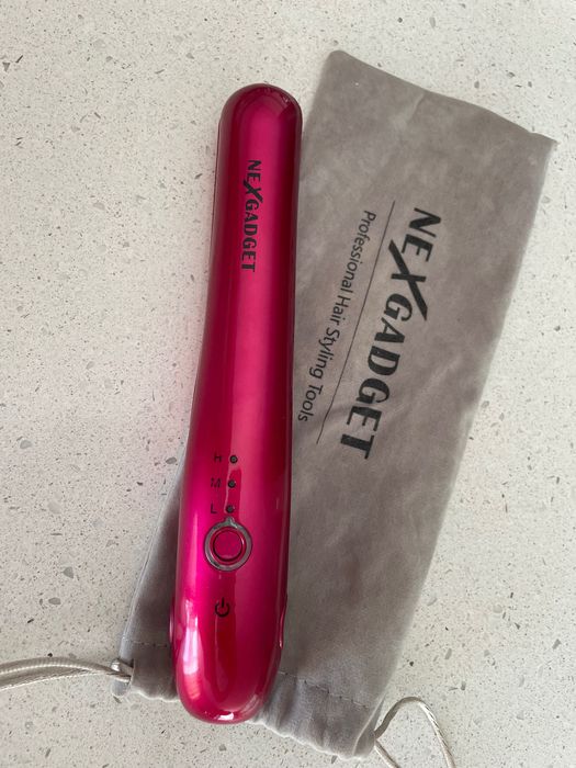 Безкабелна мини преса за коса