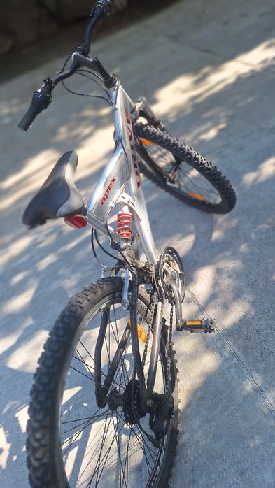 Bicicletă puternică și în stare ca nouă