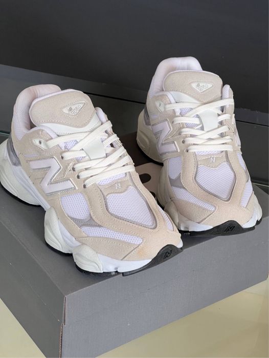 Adidasi New Balance  9060 Full White