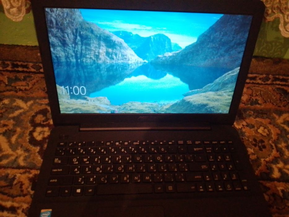 Asus noutbuk 3 yil garantiya yaxshi