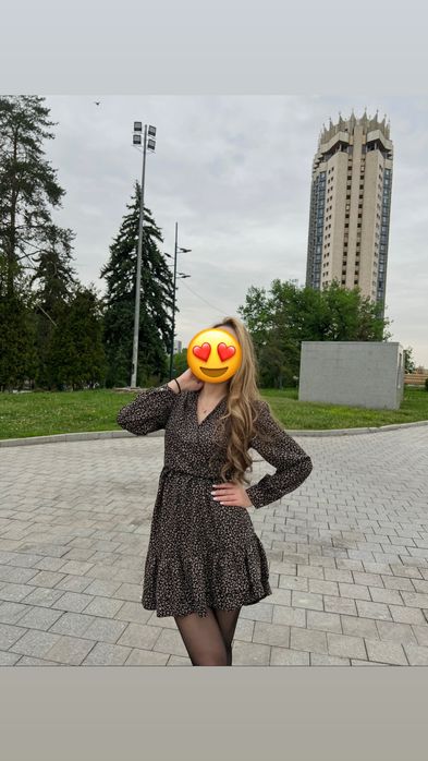 Короткое платье с принтам