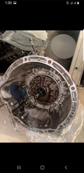 Продам АКПП, и мотор