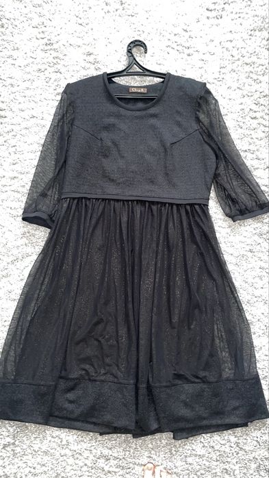 Платье праздничное