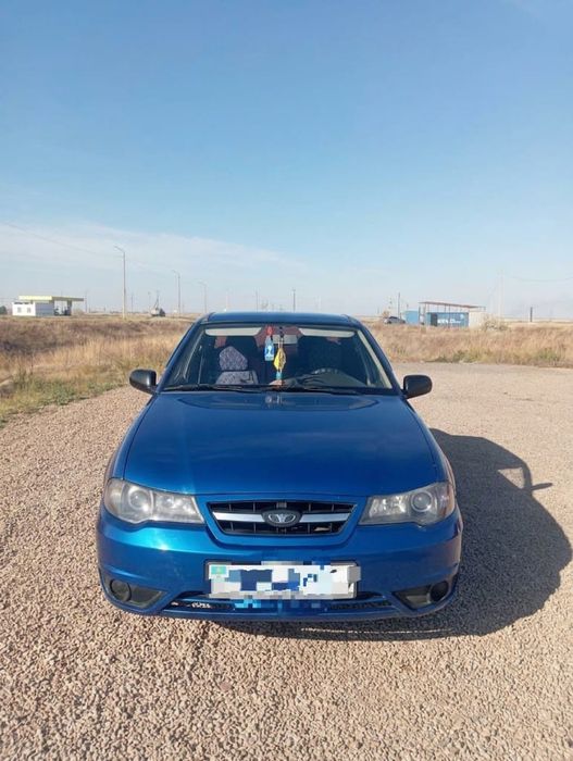 Daewoo Nexia, 2011 г Ярко-синий