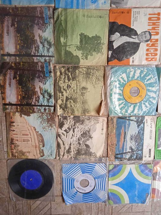 Стари грамофонни плочи