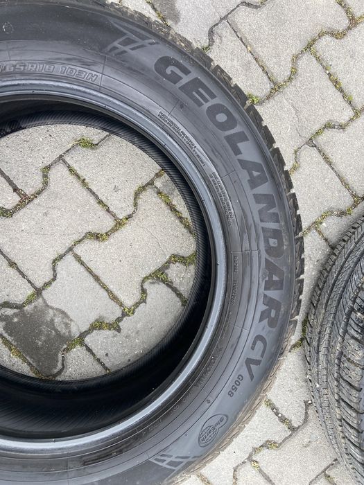 225/65/18 YOKOHAMA SUV 8мм Грайфер Почети Нови