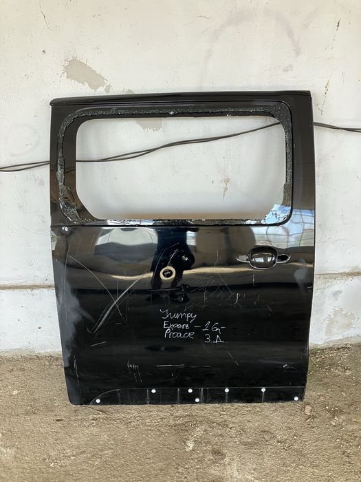 Странична дясна врата за Peugeot Expert Citroen Jumpy Toyota Proace16г