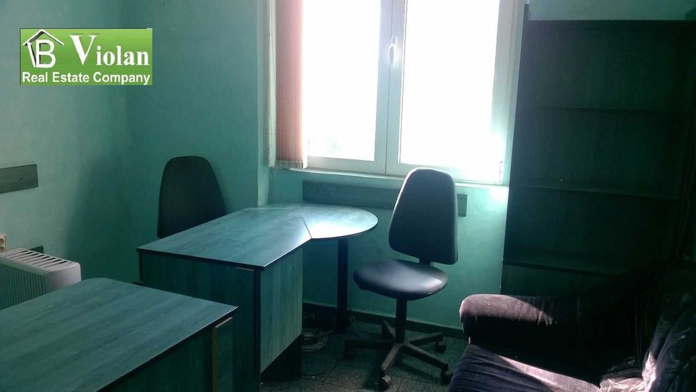 бюро зелено и бяло двойно