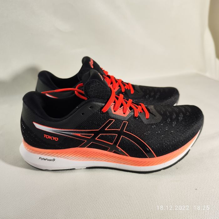 Кроссовки ASICS EvoRide TOKYO, эксклюзивная модель.