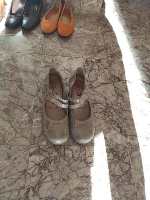 Лот от естествена кожа на маркови боти и обувки, нови и използвани