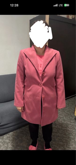 Palton roz scurt